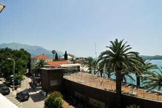 Апартаменты Apartman City Centar Тиват Апартаменты с видом на море-17