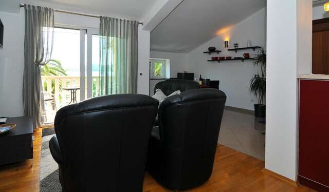 Апартаменты Apartman City Centar Тиват-11